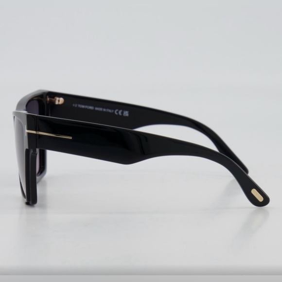 NEW Tom Ford Sunglasses - Picture 4 of 5